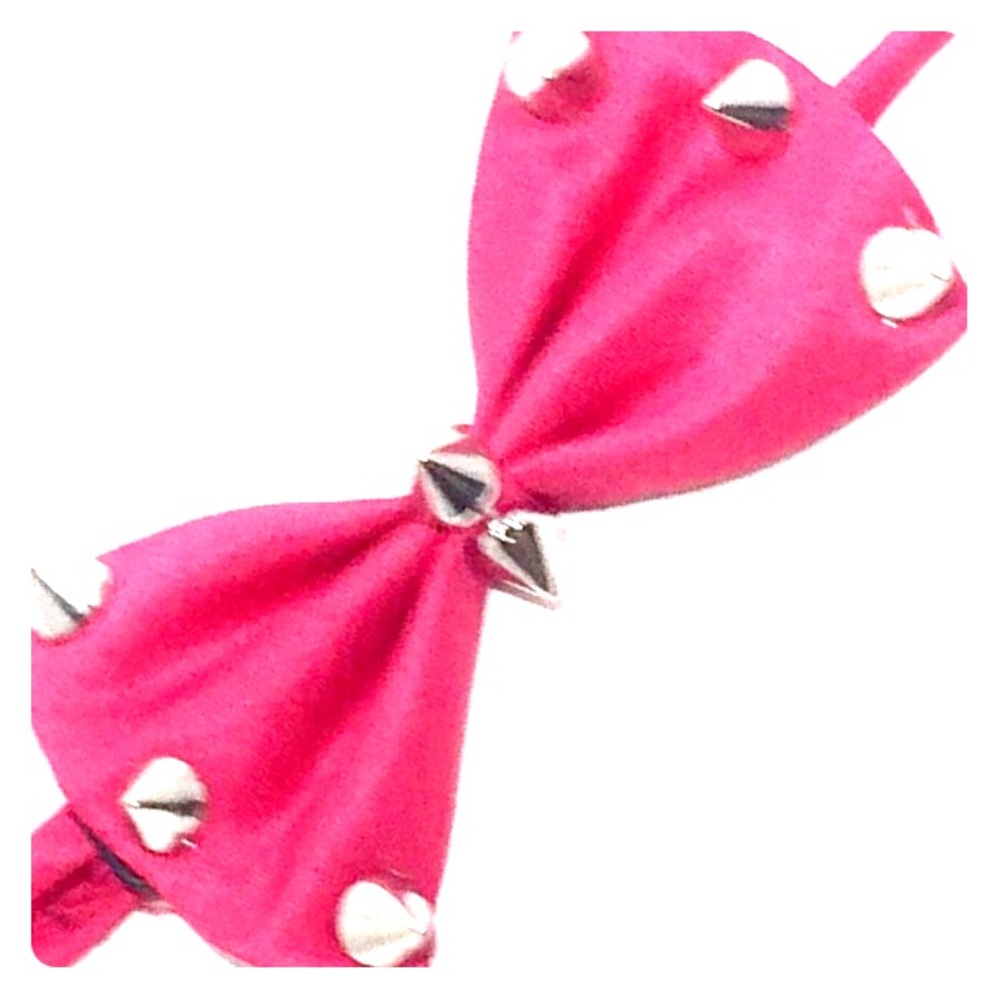 ❤️SOLD❤️"Raspberry1FlowTie" t'gotćdeezeyenz🃏🏁🃏